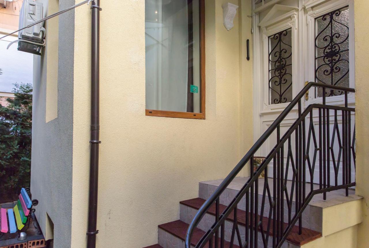 Social Guest House София Экстерьер фото