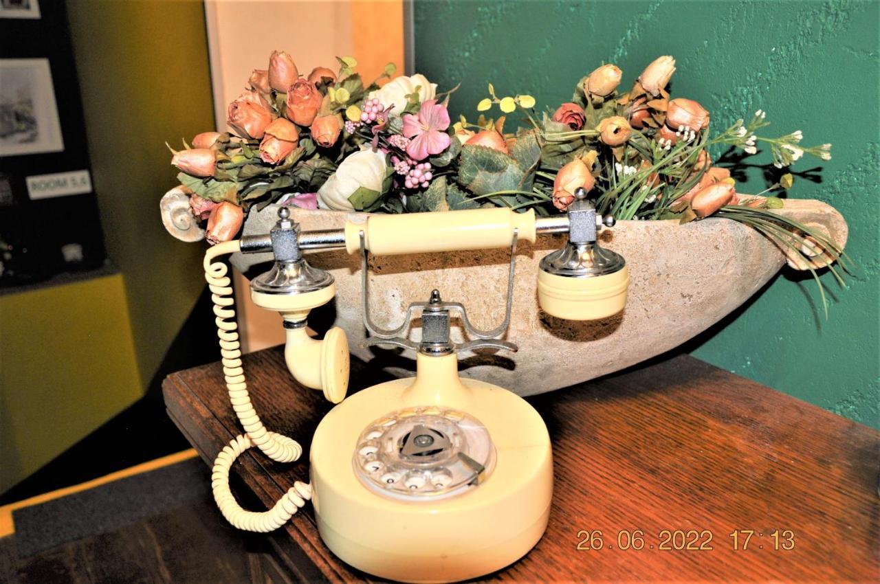 Social Guest House София Экстерьер фото