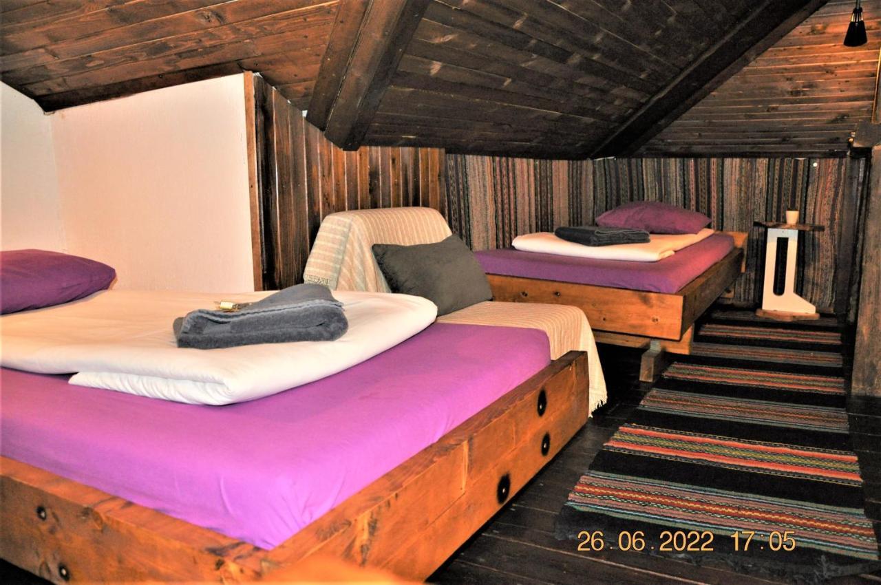 Social Guest House София Экстерьер фото